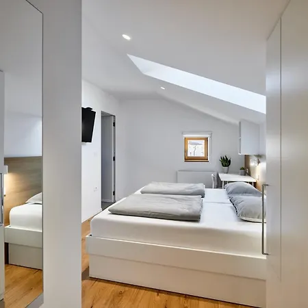 Fine Rooms Vipava Exterior photo